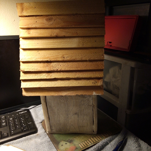 Birdhouse - Picture 3 of 3